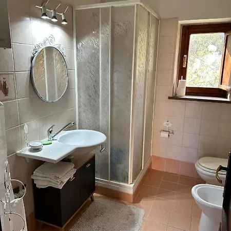 ゲストハウス La Casa Dei Fagiani フォリーニョ